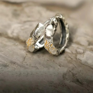 Boucles d’Oreilles Rock Soleil Éternel Gravé Argent et Or - couleur argent
