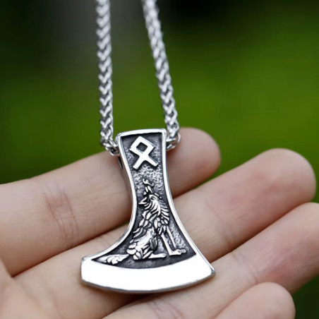 vue détaillée du Collier Viking Odal Ancestral
