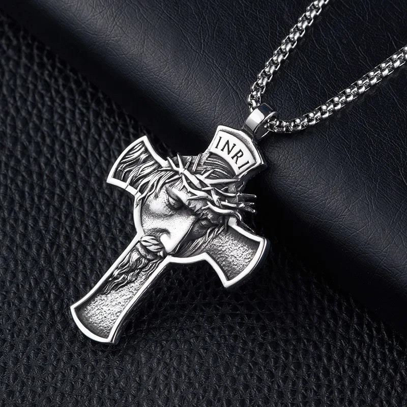Collier Gothique Croix INRI "Silence du Sacrifice" Couleur Argent
