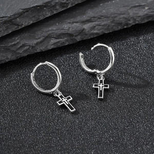 Boucles d’Oreilles Rock Croix Noire Rebelle