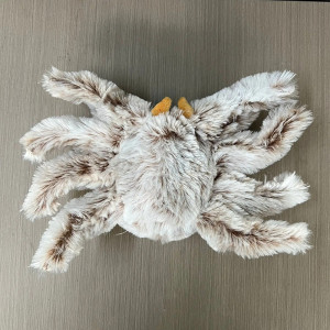 Vue Arrierre Peluche Araignée 'Bébé Arachna"