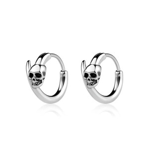 Boucles d’Oreilles Tête de Mort Rock Cornes Rebelles
