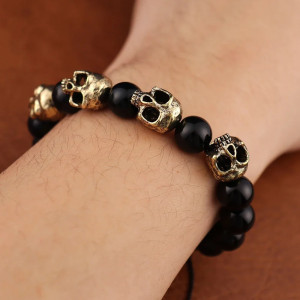Magnifique Bracelet Perles Tête de Mort Crânes Dorés - vue portée