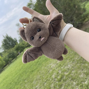 Vue de Face Peluche Gothique Chauve-souris "Dusty" taille 15 cm