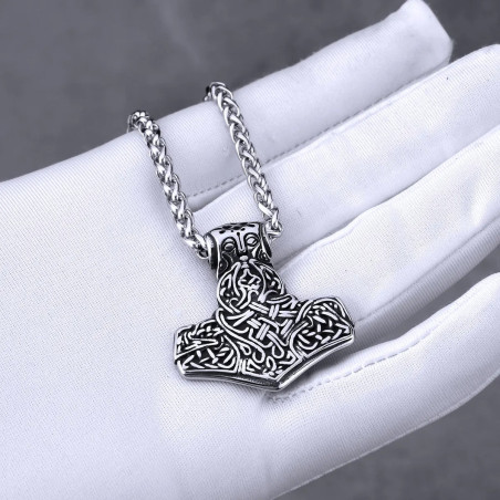 Détails du Magnifique Collier Viking Mjölnir du Haut-Roi