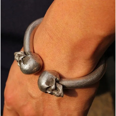 Bracelet Tête de Mort Jonc des Crânes Jumeaux