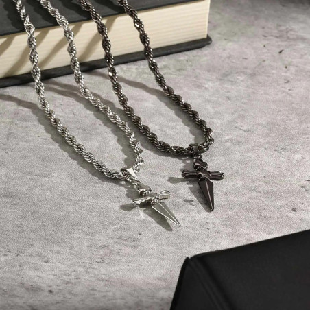 Collier Rock Gothique “Dague de la Croix Noire” - 2 couleurs au choix !