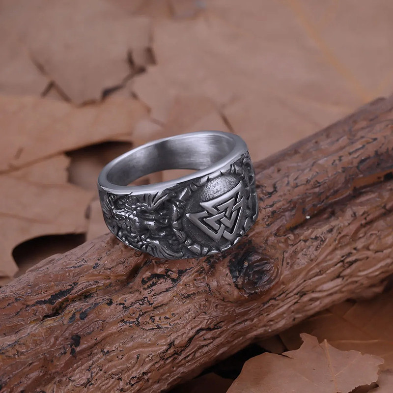 Avant Bague Viking Dragon Níðhöggr
