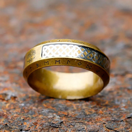 Vue de Face Bague Viking Runique "Yggdrasil Sacré" Couleur Or