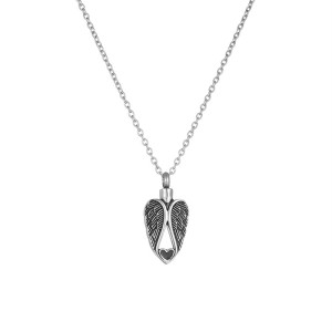 Vue generale Collier Urne de Crémation Gothique – Pendentif Cendres Ailes d'Ange et Cœur Éternel