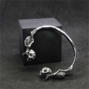 Avant Bracelet jonc Tête de Mort "Skeleton Embrace"