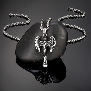 Collier Viking Hache "Tranchant du Jarl" Modele 2
