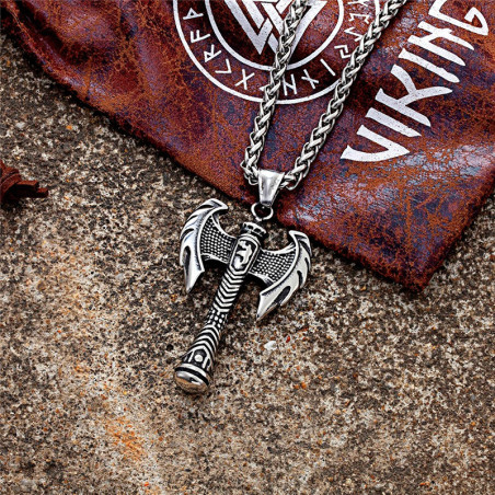 Vue Laterale Collier Viking Hache "Tranchant du Jarl" Modele 2