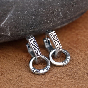 Magnifiques Boucles d’Oreilles Viking Anneaux du Destin Nordique