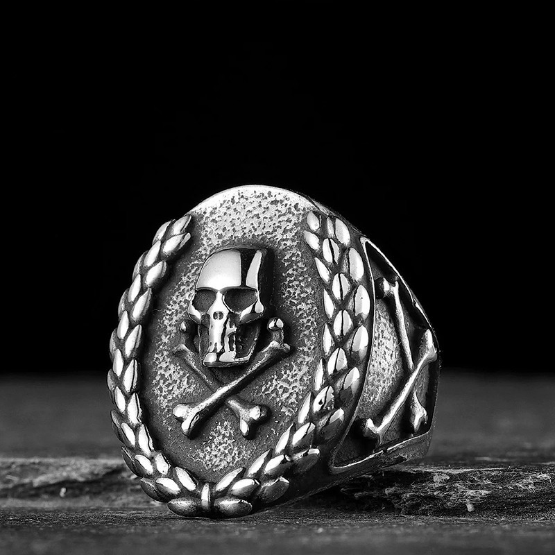 Bague Tête de Mort - Médaille de Victoire Funeste