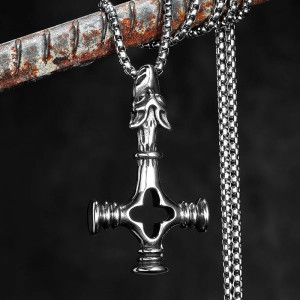 Pendentif Croix Anti-Christ "Crucifix de la Chute"