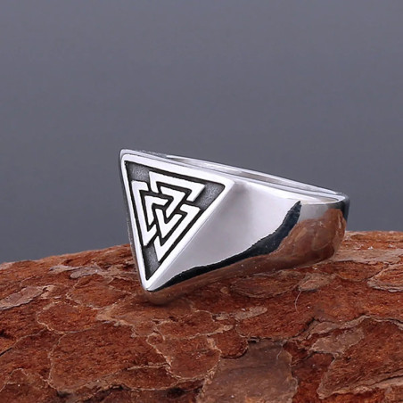Vue Laterale Bague Viking "Valknut du Serment d’Odin"