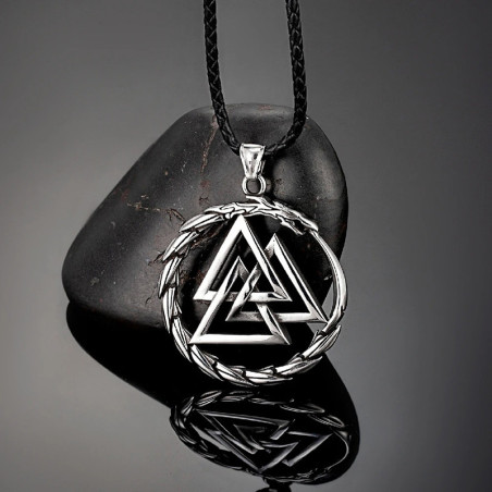 Collier Viking Valknut Couronne d’Odin Modele 1 Couleur Argent