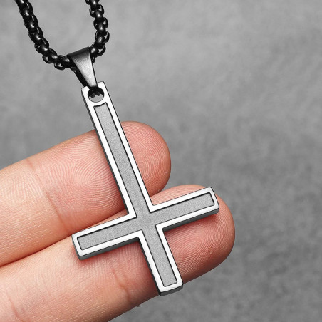 Pendentif Croix Anti-Christ "Pentacle de Profanation" Couleur Argent