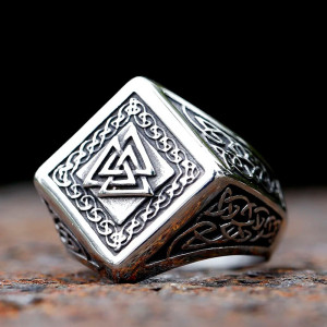 Vue Laterale Bague Viking - Serment du Valknut