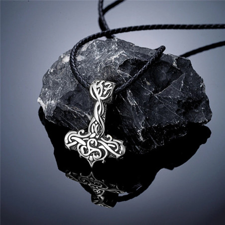 Collier Viking Marteau de Thor Entrelacs Sacrés Modele 2 Couleur Argent