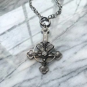 Pendentif Croix Anti-Christ - Pendentif Croix Occulte de Baphomet