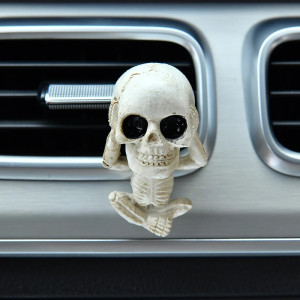 Vue de Face Diffuseur Voiture Tête de Mort Trio Karma “Voir, Entendre, Se Taire”