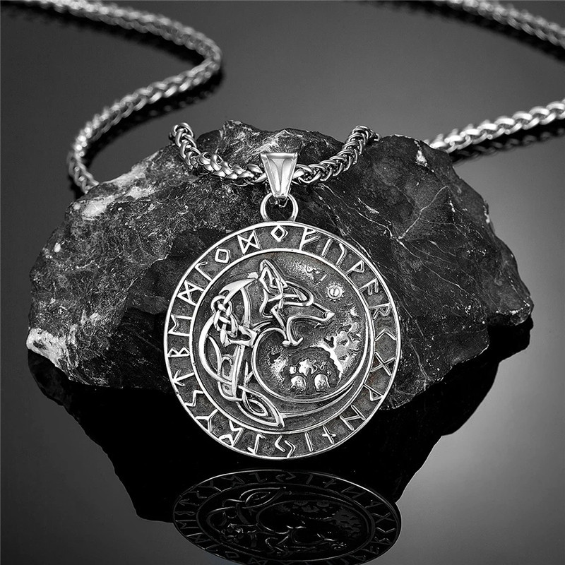 Collier Viking Loup Nordique Terre des Anciens Modele 1 Couleur Argent