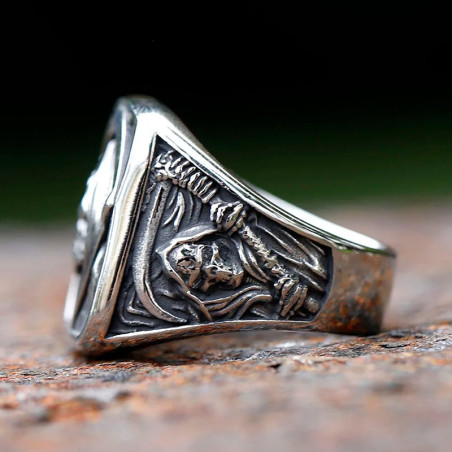 Vue Laterale Bague Tête de Mort "Faucheuse Silencieuse Éternelle"