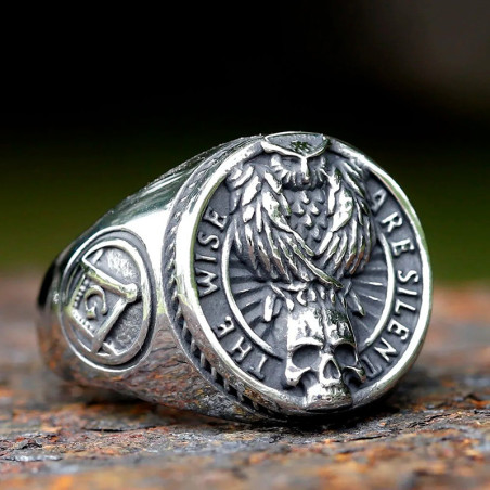Vue Laterale Bague Tête de Mort - Aigle de Résilience “Rise Again”