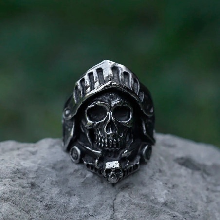 Avant Bague Tête de Mort "Chevalier Déchu Casque d’Acier"