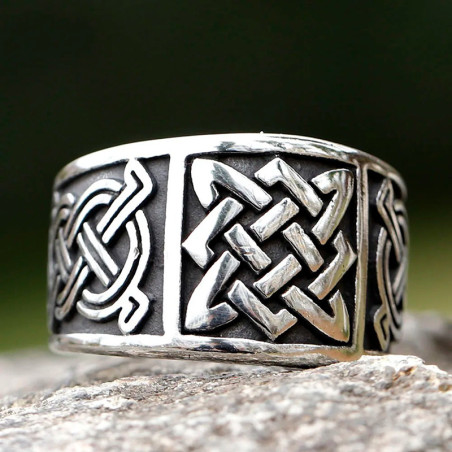 Vue de Face Bague Viking "Boussole du Destin" (Vegvisir)