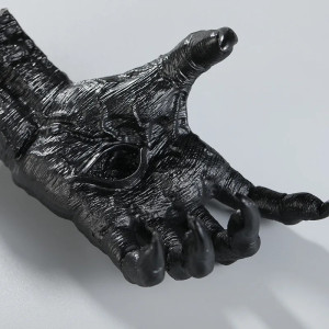 Avant Décoration Goth Main Démoniaque Offrande Sombre