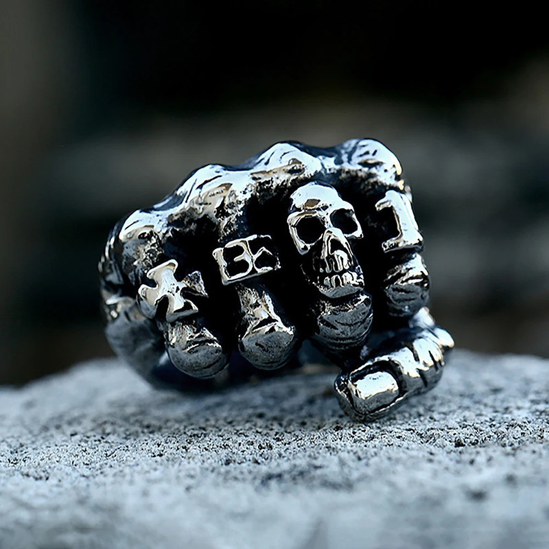 Bague Tête de Mort "Poing Brut Skull Rider"