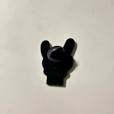 Vue arriere du Pins Heavy Metal Main Devil Horns Cartoon