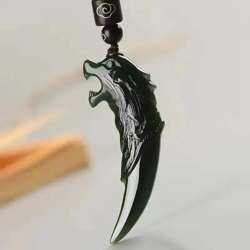 Collier Vking Loup "Croc du Loup d’Odin" en jade !