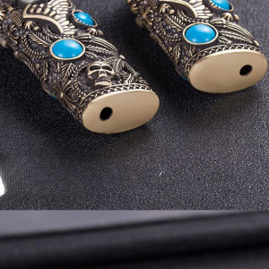 Vue dessosus Étui Briquet Tête de Mort BIC J5 - J25 Squelette Turquoise Tribal