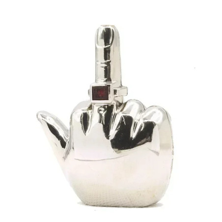 Briquet Mort Main Provocatrice “Doigt d’Honneur Rebelle” Couleur Argent