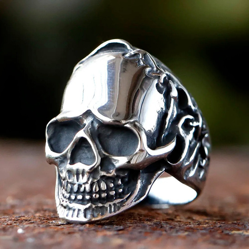 Bague Tête de Mort “Crâne du Jugement Noir”