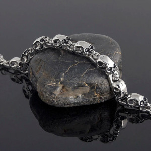 Bracelet Tête de Mort Multi-Crânes
