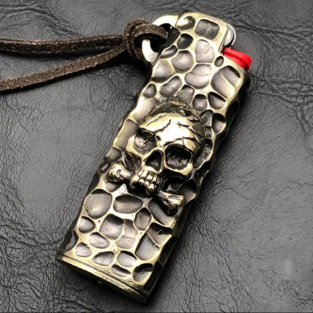 Étui Briquet Tête de Mort BIC J3 Crâne & Os Croisés Laiton Brut