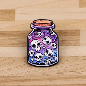 Magnifique Pins Broche Tête de Mort “Bocal des Âmes Cosmiques”