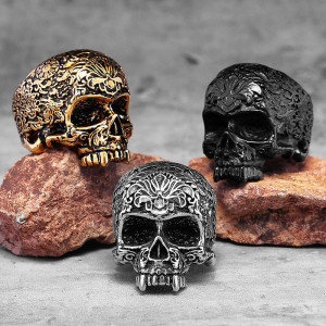 Bague Tête de Mort Baroque “Crâne Sculpté des Ombres Royales”