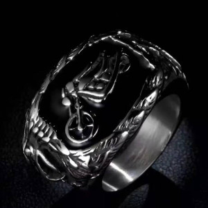 Magnifique Bague Motard “Aigle du Rider Fantôme”