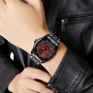 Vue portee Montre Tête de Mort Pirate