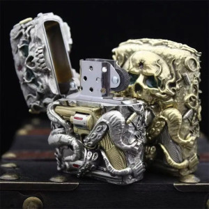 Briquet Tête de Mort Tentacules Armées “Jugement Abyssal” - 2 couleurs au choix !