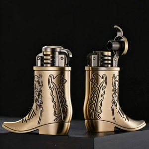 Vue de Face Briquet Botte Cowboy “Western Country”