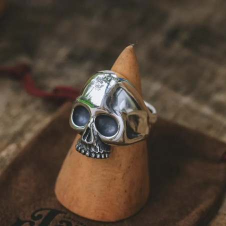 Avant Bague Tête de Mort Crâne Lisse "Design Minimaliste"