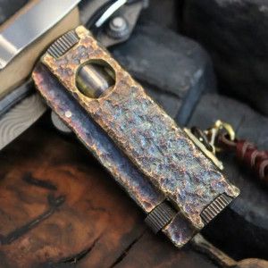 Briquet Chevalier Croisé “Flamme Sacrée”