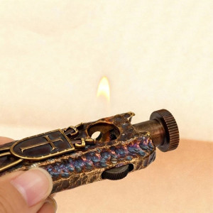 Vue de Face Briquet Chevalier Croisé “Flamme Sacrée”